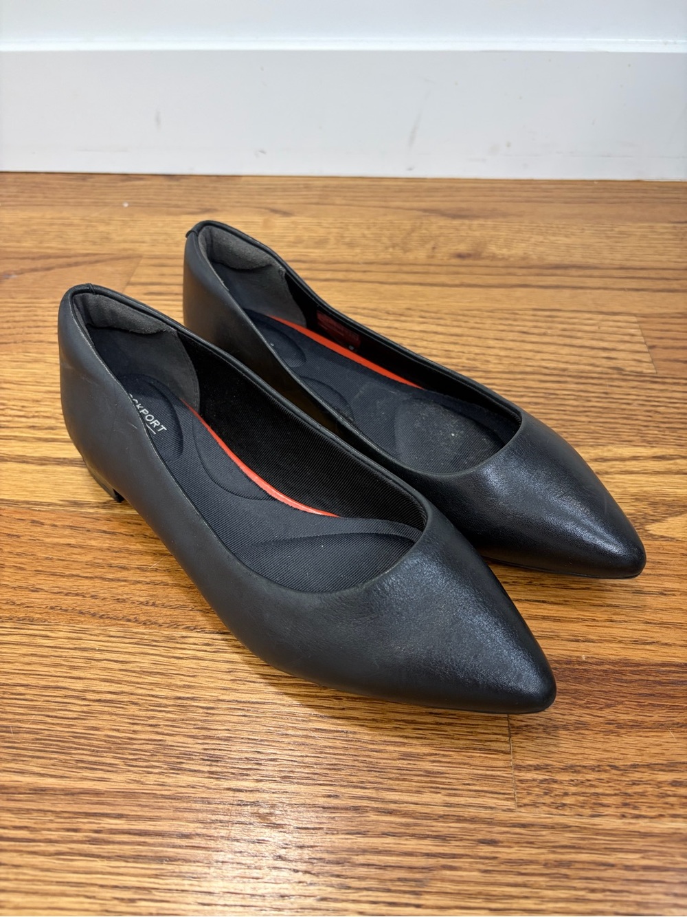 NEW Rockport Total Motion Adelyn Black Leather Ballet Flats (5)